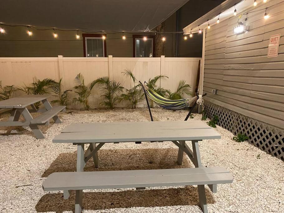 Cozy Studio Bungalow Steps To Armature Works Tampa Luaran gambar