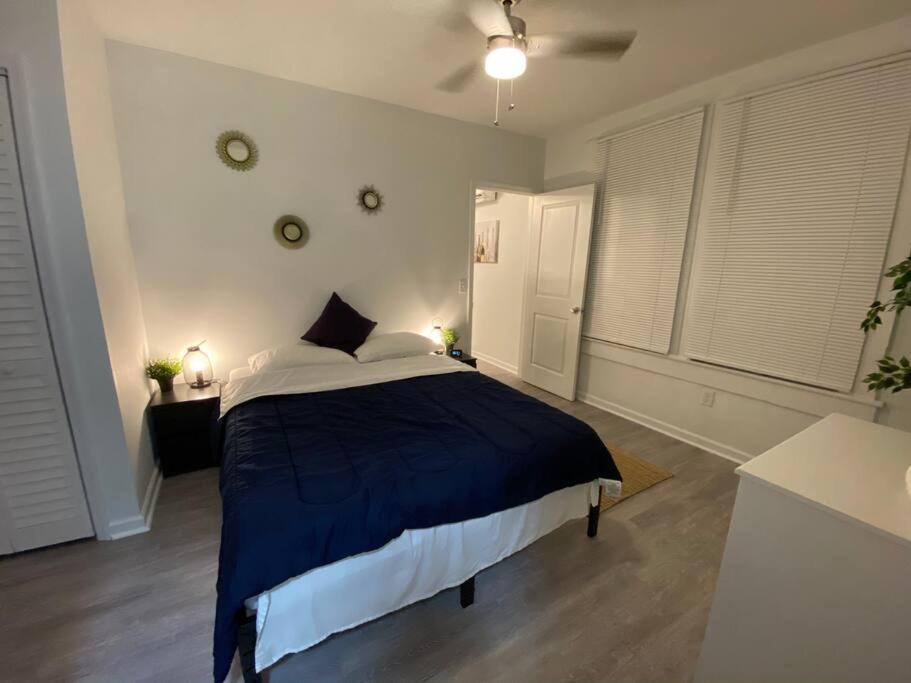 Cozy Studio Bungalow Steps To Armature Works Tampa Luaran gambar